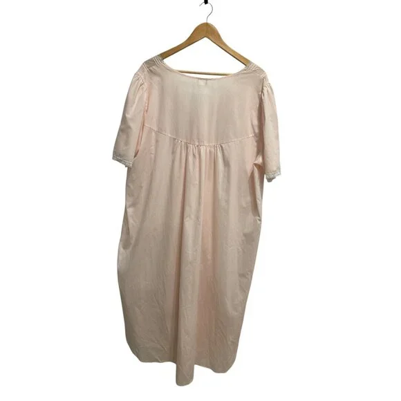 Vintage Barbizon Nightgown Plus Size 2X Peach Lace Trim Empire Waist